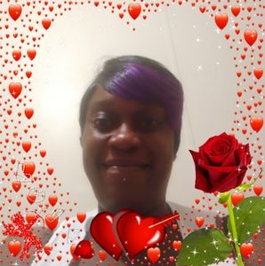 Meet your Posher, James niya